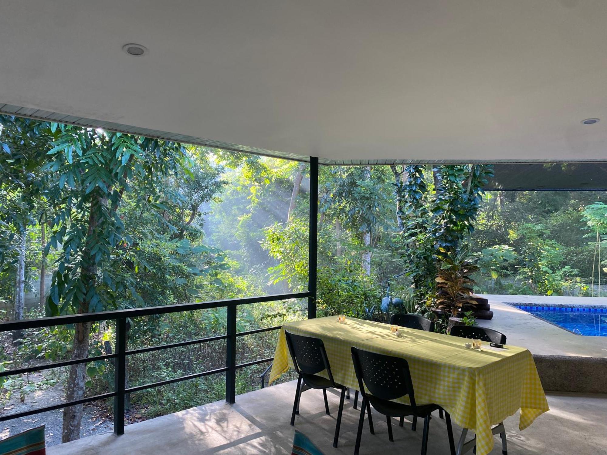 Balai Benedicere Bed & Breakfast Bacnotan Ngoại thất bức ảnh