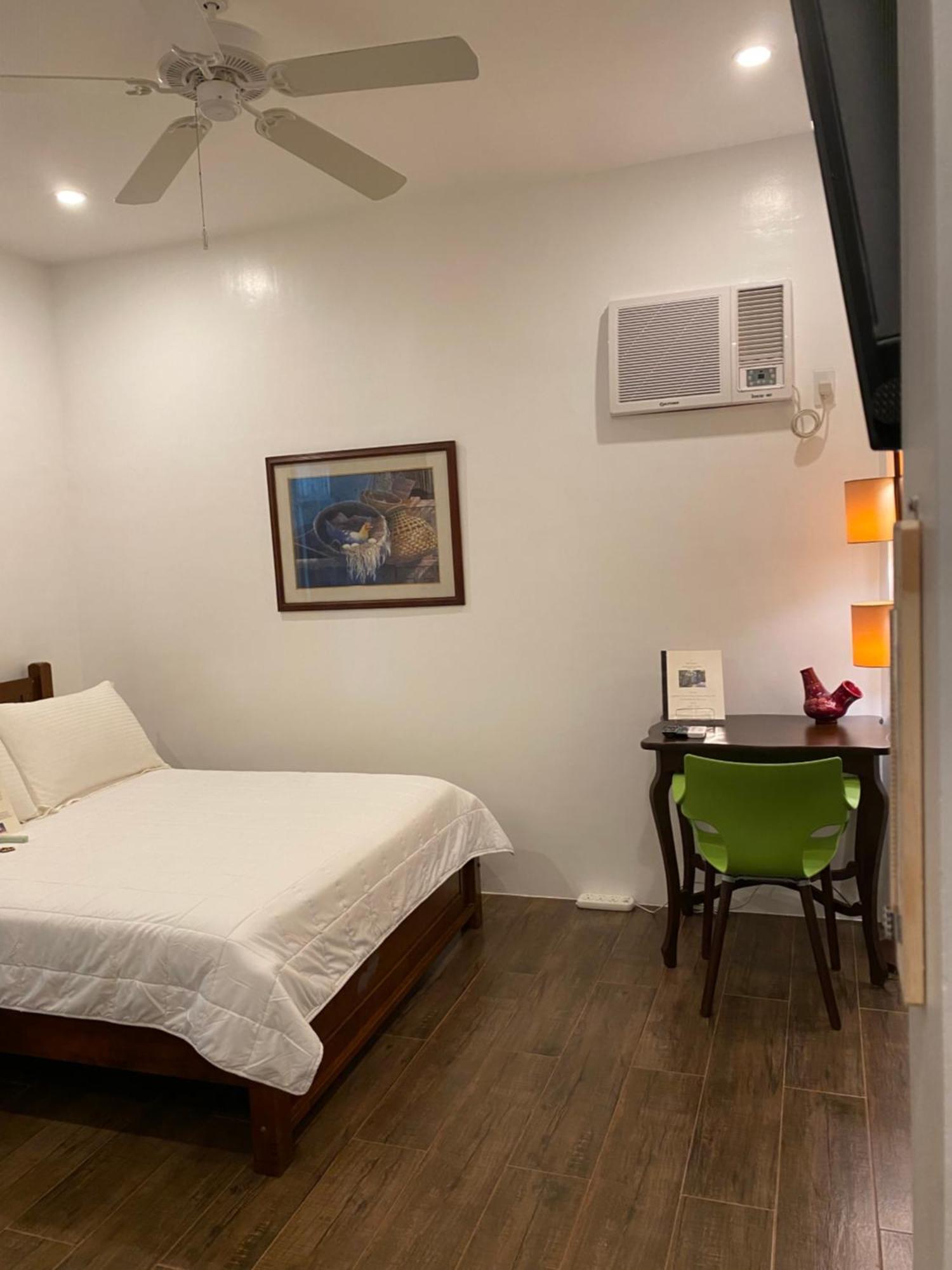 Balai Benedicere Bed & Breakfast Bacnotan Ngoại thất bức ảnh
