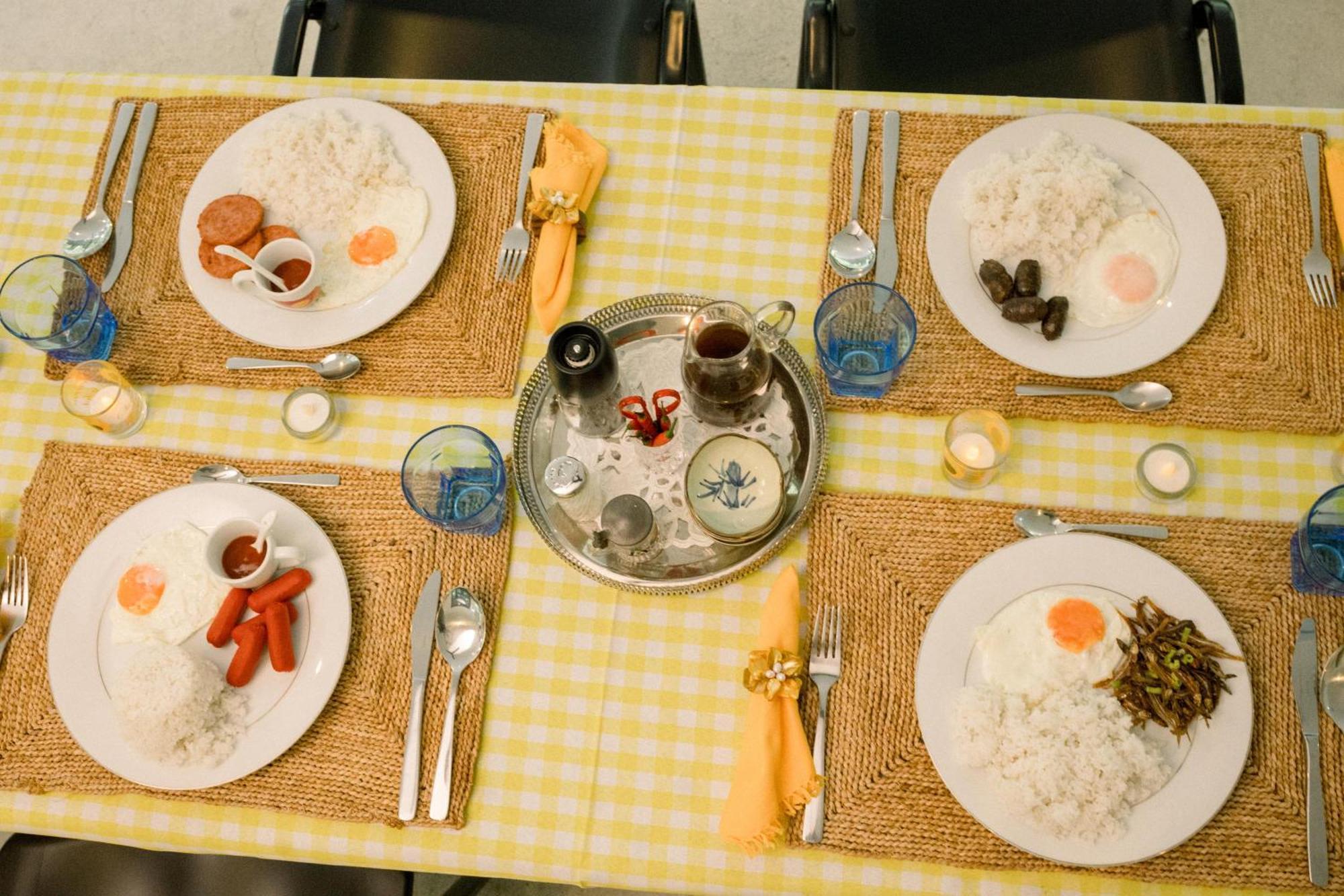 Balai Benedicere Bed & Breakfast Bacnotan Ngoại thất bức ảnh