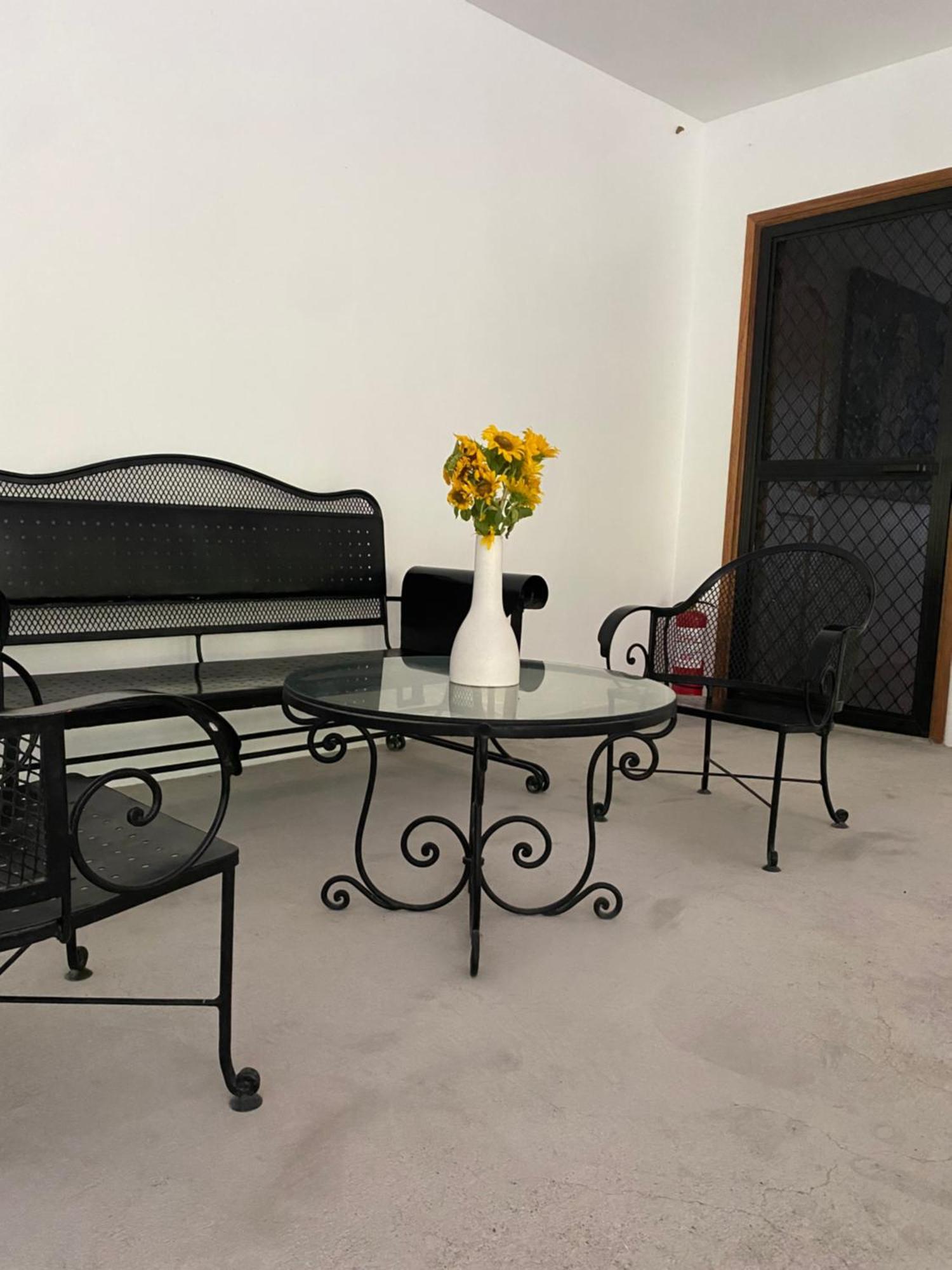 Balai Benedicere Bed & Breakfast Bacnotan Ngoại thất bức ảnh